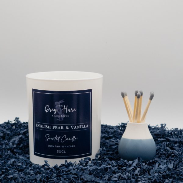 English Pear & Vanilla - 30cl Candle