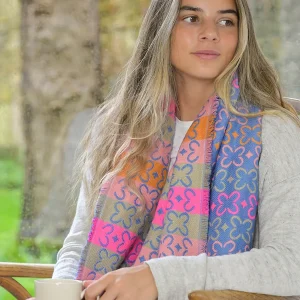 Blue/Green POM Scarf - Reversible Flowers