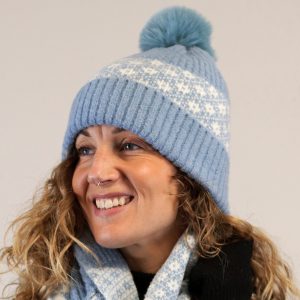 Pom Blue & White Recycled Scandi Flower Bobble Hat