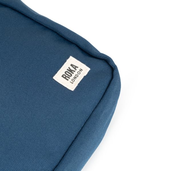 Bond Deep Blue - Canvas - Image 5