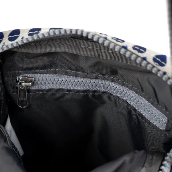 Bond Denim Rain - Canvas - Image 6