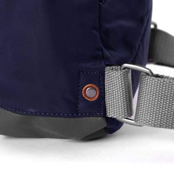 Bantry B Midnight - Medium (Nylon) - Image 5