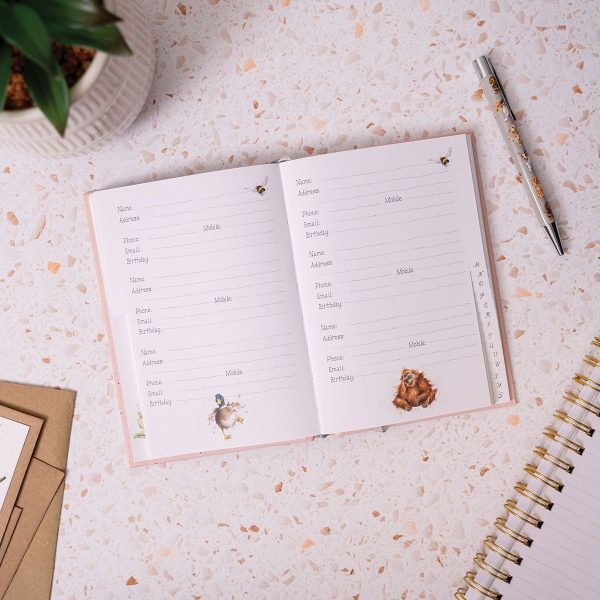 'Piggy In The Middle' Address Book - Image 2