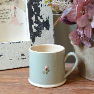 Eu de Nil Rosebud Mug