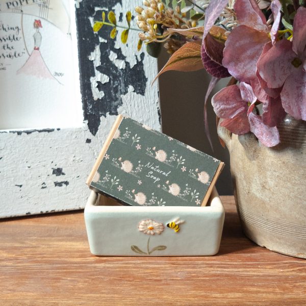 Eau de Nil Bumblebee Soap Dish