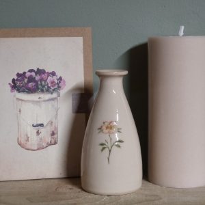 Dogrose Medium Vase - Cream