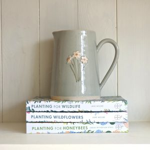 Eau de Nil Daffodil Large Jug