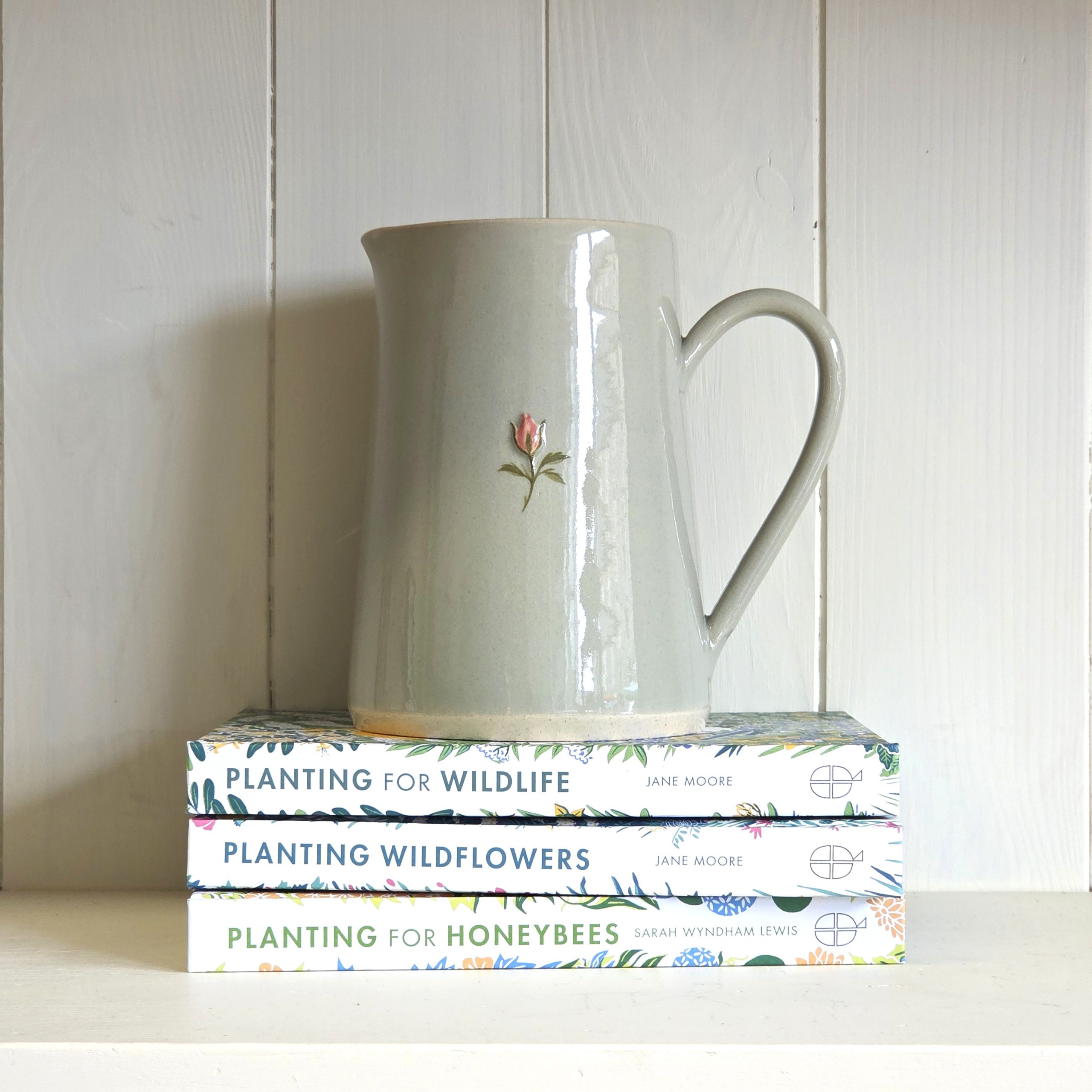 Rosebud Large Jug - Eau de Nil