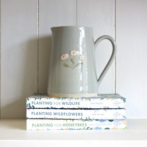 Daisies Large Jug - Eau de Nil