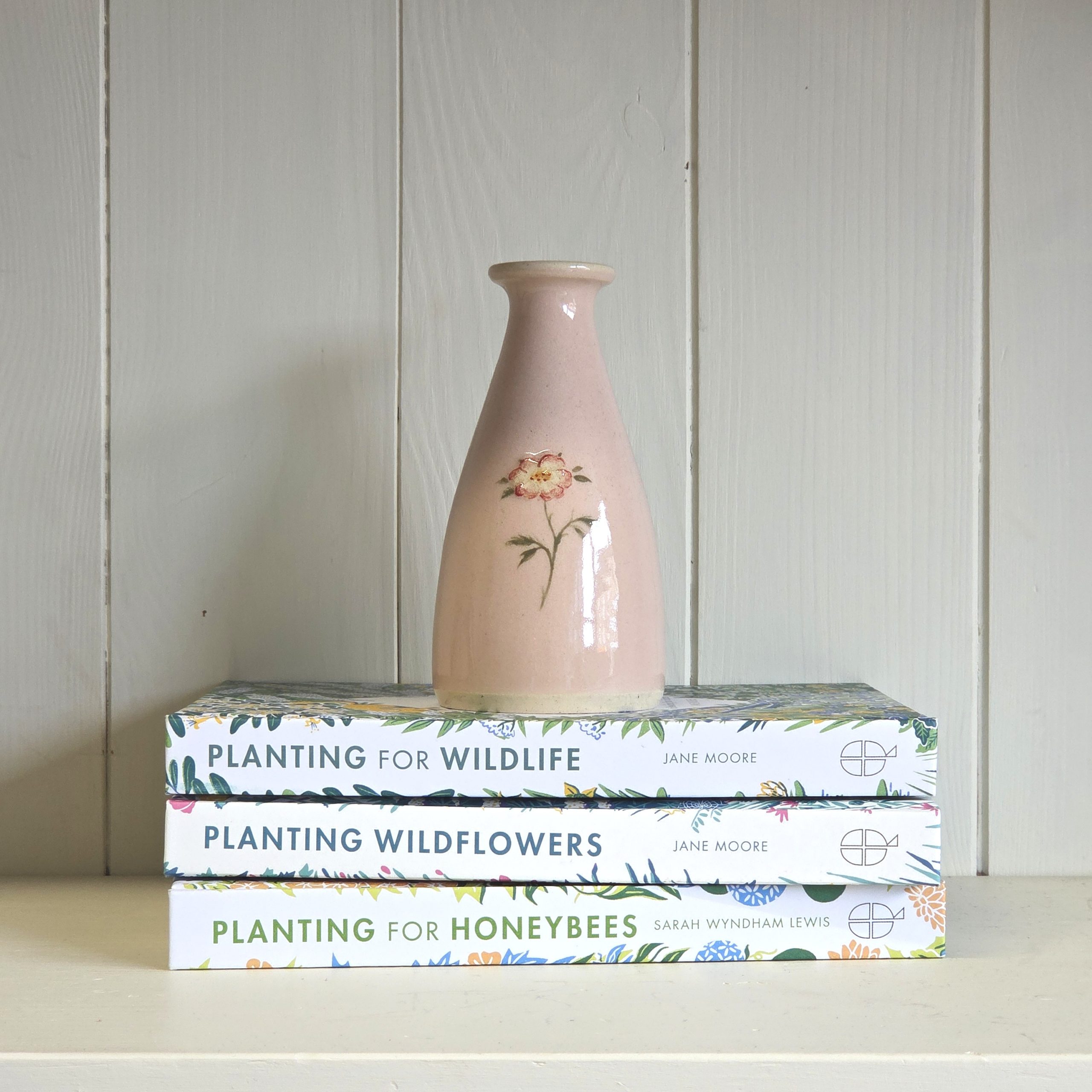 Dogrose Medium Vase - Pink